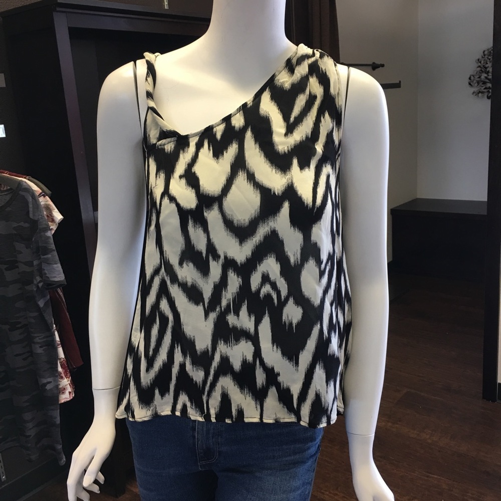 🎀Gemma silk tank blouse size small